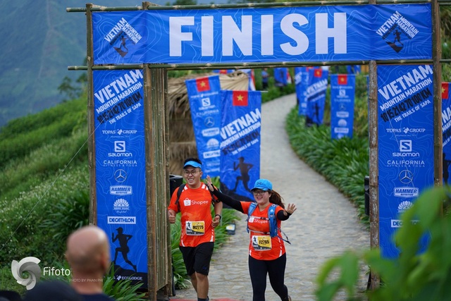 Giải marathon vượt núi lớn nhất Việt Nam Vietnam Mountain Marathon lần đầu trao giải cho nhóm chạy - 5 Giải marathon vượt núi lớn nhất Việt Nam Vietnam Mountain Marathon lần đầu trao giải cho nhóm chạy - 5
