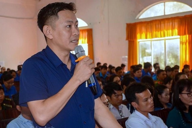 Tiến sĩ lương không đủ sống, du học sinh chỉ là nhân viên hợp đồng - 1 Tiến sĩ lương không đủ sống, du học sinh chỉ là nhân viên hợp đồng - 1
