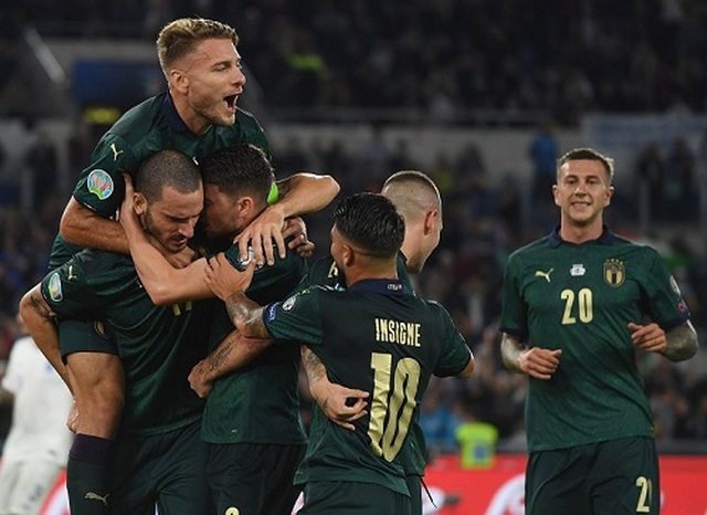 Hạ gục Hy Lạp, Italia giành vé dự Euro 2020 - 2 Hạ gục Hy Lạp, Italia giành vé dự Euro 2020 - 2