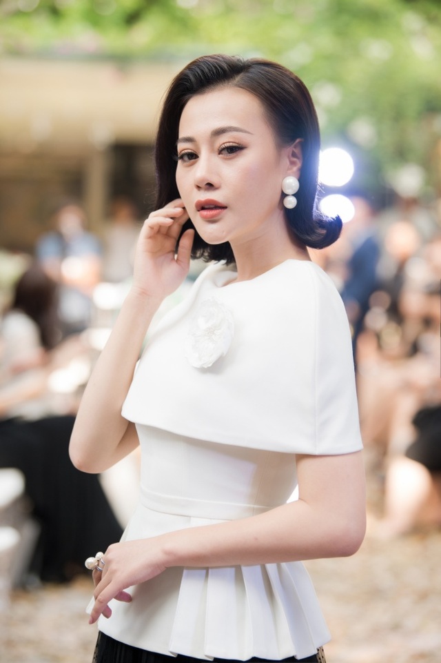 Mai Phương Thuý tiết lộ thích “đẻ cả bầy con” khi hội ngộ loạt bà bầu showbiz - 20 Mai Phương Thuý tiết lộ thích “đẻ cả bầy con” khi hội ngộ loạt bà bầu showbiz - 20