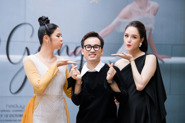 Mai Phương Thuý tiết lộ thích “đẻ cả bầy con” khi hội ngộ loạt bà bầu showbiz - 8 Mai Phương Thuý tiết lộ thích “đẻ cả bầy con” khi hội ngộ loạt bà bầu showbiz - 8
