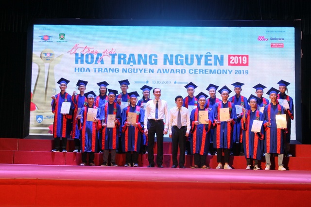 176 học sinh phía Bắc được trao giải Hoa Trạng Nguyên 2019 - 1 176 học sinh phía Bắc được trao giải Hoa Trạng Nguyên 2019 - 1