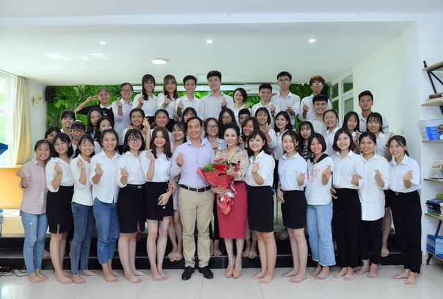 Một ngày trở lại làm cô giáo của Nữ hoàng Bùi Thanh Hương tại trường Đại học edX - 9 Một ngày trở lại làm cô giáo của Nữ hoàng Bùi Thanh Hương tại trường Đại học edX - 9