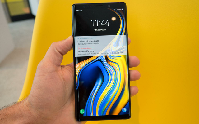 Loạt thiết bị di động giảm giá đáng chú ý tháng 10/2019 - 4 Loạt thiết bị di động giảm giá đáng chú ý tháng 10/2019 - 4