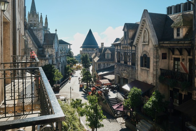 Sun World Ba Na Hills nhận giải thưởng “Công viên chủ đề hàng đầu Việt Nam” - 3 Sun World Ba Na Hills nhận giải thưởng “Công viên chủ đề hàng đầu Việt Nam” - 3