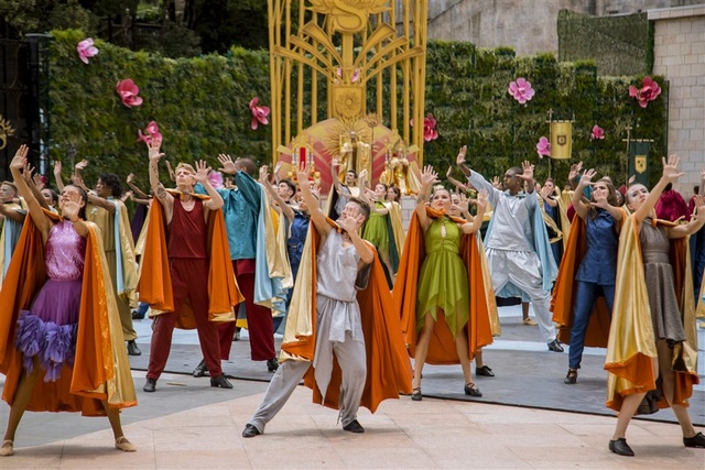 Sun World Ba Na Hills nhận giải thưởng “Công viên chủ đề hàng đầu Việt Nam” - 4 Sun World Ba Na Hills nhận giải thưởng “Công viên chủ đề hàng đầu Việt Nam” - 4