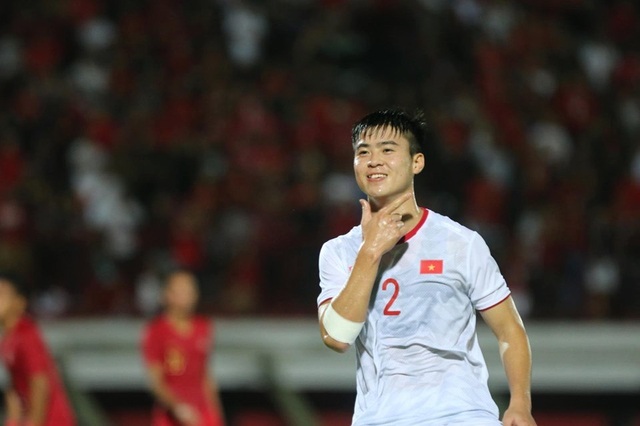 Indonesia 1-3 Việt Nam: Chiến thắng thuyết phục - 16 Indonesia 1-3 Việt Nam: Chiến thắng thuyết phục - 16