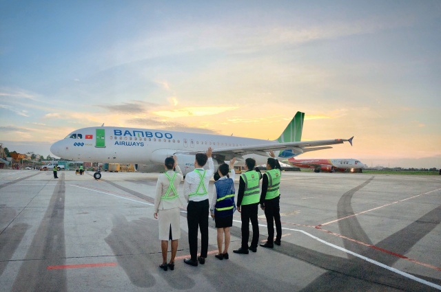 Công thức làm nên những chuyến bay đông khách nhưng vẫn đúng giờ - 6 Công thức làm nên những chuyến bay đông khách nhưng vẫn đúng giờ - 6