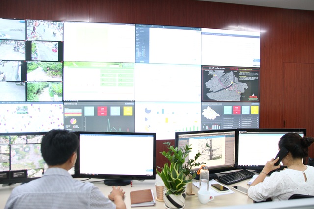 Đô thị thông minh tại Huế: Biến ý kiến người dân thành yêu cầu phải trả lời của Chủ tịch tỉnh - 2 Đô thị thông minh tại Huế: Biến ý kiến người dân thành yêu cầu phải trả lời của Chủ tịch tỉnh - 2