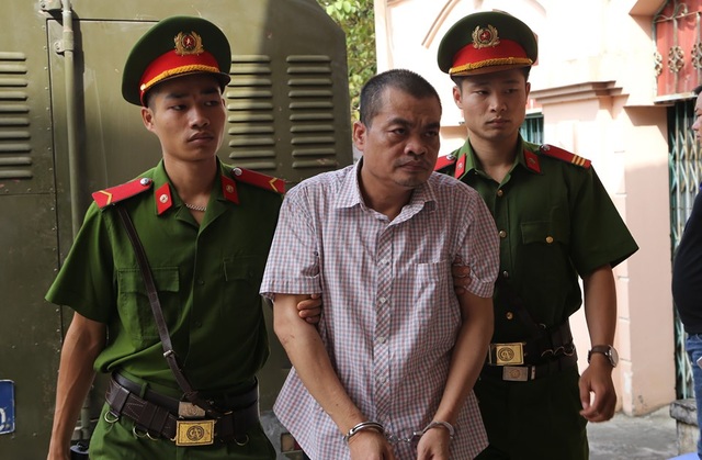 Xử vụ gian lận thi ở Hà Giang: Phó Chủ tịch tỉnh nhờ xem thành... nâng điểm thi! - 2 Xử vụ gian lận thi ở Hà Giang: Phó Chủ tịch tỉnh nhờ xem thành... nâng điểm thi! - 2