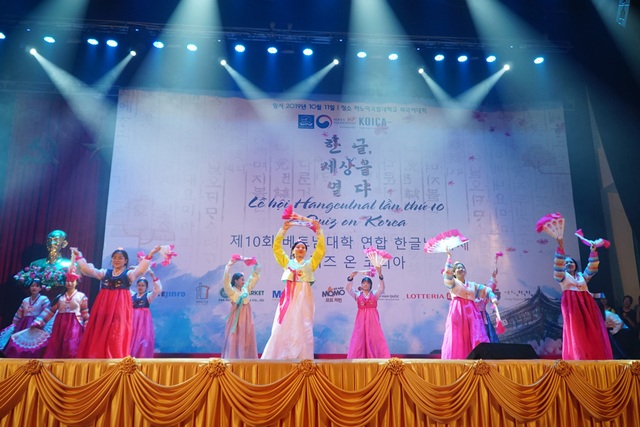 Tưng bừng ngày hội tiếng Hàn Hangeulnal tại Hà Nội - 1 Tưng bừng ngày hội tiếng Hàn Hangeulnal tại Hà Nội - 1