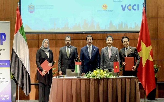 Việt Nam có thể đẩy mạnh kết nối với Trung Đông qua “Con đường Tơ lụa Dubai” - 1 Việt Nam có thể đẩy mạnh kết nối với Trung Đông qua “Con đường Tơ lụa Dubai” - 1