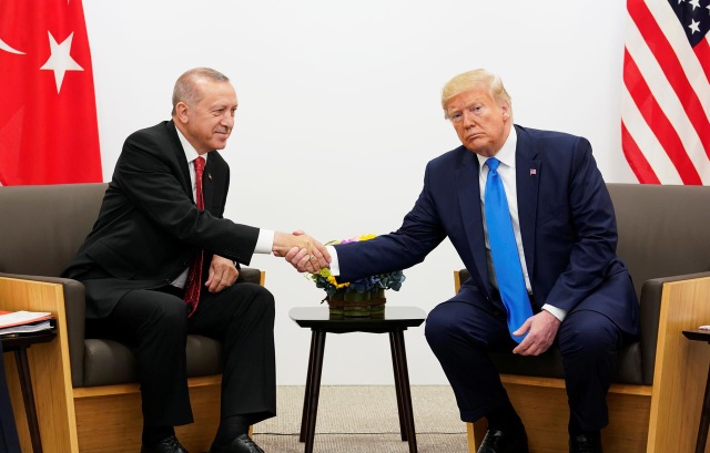 Tổng thống Thổ Nhĩ Kỳ ném thư cảnh báo của ông Trump vào thùng rác - 1 Tổng thống Thổ Nhĩ Kỳ ném thư cảnh báo của ông Trump vào thùng rác - 1