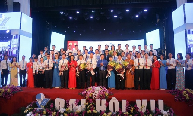 “Thanh niên Thủ đô tiên phong mang sức trẻ phục vụ đất nước” - 5 “Thanh niên Thủ đô tiên phong mang sức trẻ phục vụ đất nước” - 5