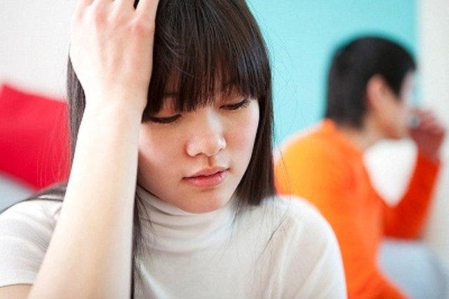 Đòi quà 20/10, vợ bị chồng mắng: Lấy nhau rồi cứ phải diễn mệt lắm! - 1 Đòi quà 20/10, vợ bị chồng mắng: Lấy nhau rồi cứ phải diễn mệt lắm! - 1