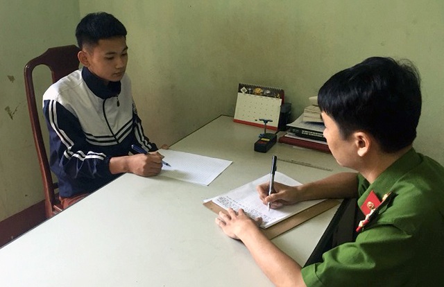 Tông gãy chân cảnh sát giao thông sau chiến thắng của đội tuyển Việt Nam - 2 Tông gãy chân cảnh sát giao thông sau chiến thắng của đội tuyển Việt Nam - 2