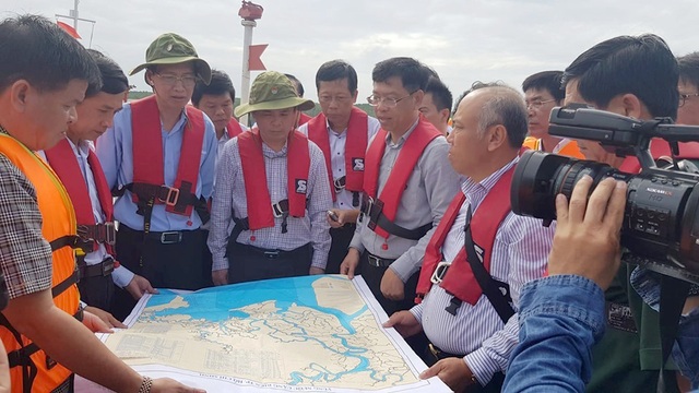 Bộ trưởng Bộ GTVT yêu cầu xử nghiêm vụ chìm tàu Viet Sun Integrity - 2 Bộ trưởng Bộ GTVT yêu cầu xử nghiêm vụ chìm tàu Viet Sun Integrity - 2