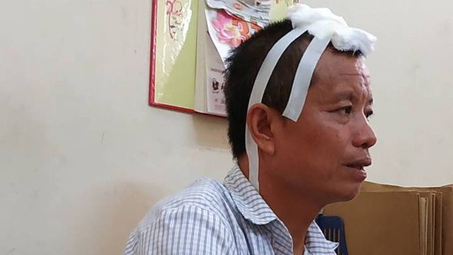 Ghen với hàng xóm giàu có, gã đàn ông đâm chết 5 người - 1 Ghen với hàng xóm giàu có, gã đàn ông đâm chết 5 người - 1