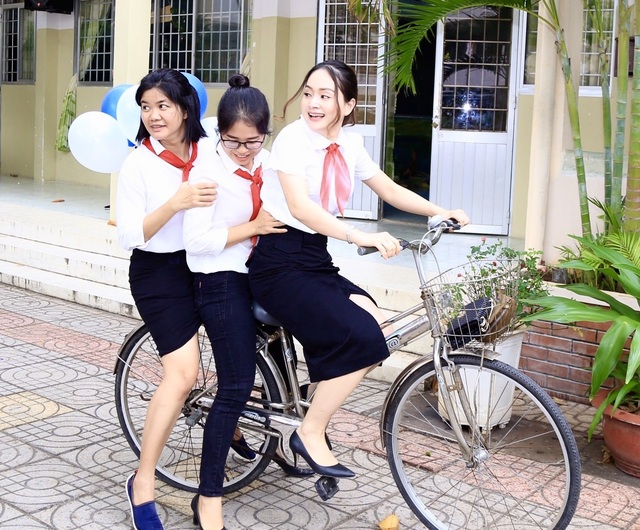 Lan Phương kể quá khứ bị quấy rối, bày tỏ phụ nữ cần được bảo vệ - 8 Lan Phương kể quá khứ bị quấy rối, bày tỏ phụ nữ cần được bảo vệ - 8