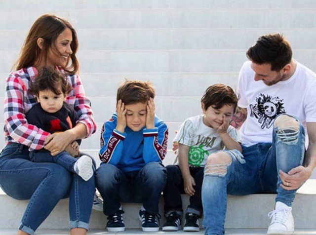 Messi lần đầu chia sẻ về người vợ tuyệt vời Antonella Roccuzzo - 3 Messi lần đầu chia sẻ về người vợ tuyệt vời Antonella Roccuzzo - 3