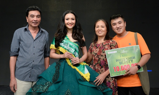 Phóng viên  đăng quang Á khôi 2 Press Green Beauty 2019 - Ảnh minh hoạ 14