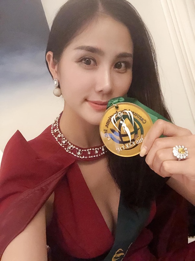 Hoàng Hạnh: “Huy chương Vàng tiếp thêm động lực cho tôi trước đêm Chung kết” - 3 Hoàng Hạnh: “Huy chương Vàng tiếp thêm động lực cho tôi trước đêm Chung kết” - 3