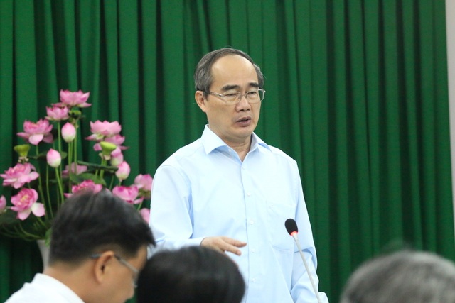 Bí thư Nguyễn Thiện Nhân: Phó Chủ tịch HĐND quận sai phạm xây dựng thì còn giám sát ai - 5 Bí thư Nguyễn Thiện Nhân: Phó Chủ tịch HĐND quận sai phạm xây dựng thì còn giám sát ai - 5