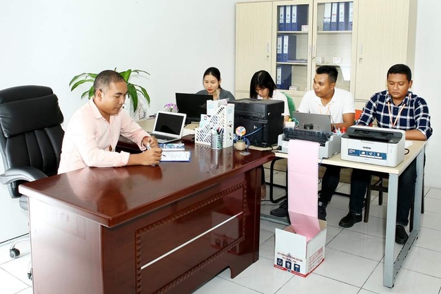 Doanh nhân Chung Minh: Cha tôi bảo “Chỉ có học mới đổi đời con ạ!” - 3 Doanh nhân Chung Minh: Cha tôi bảo “Chỉ có học mới đổi đời con ạ!” - 3