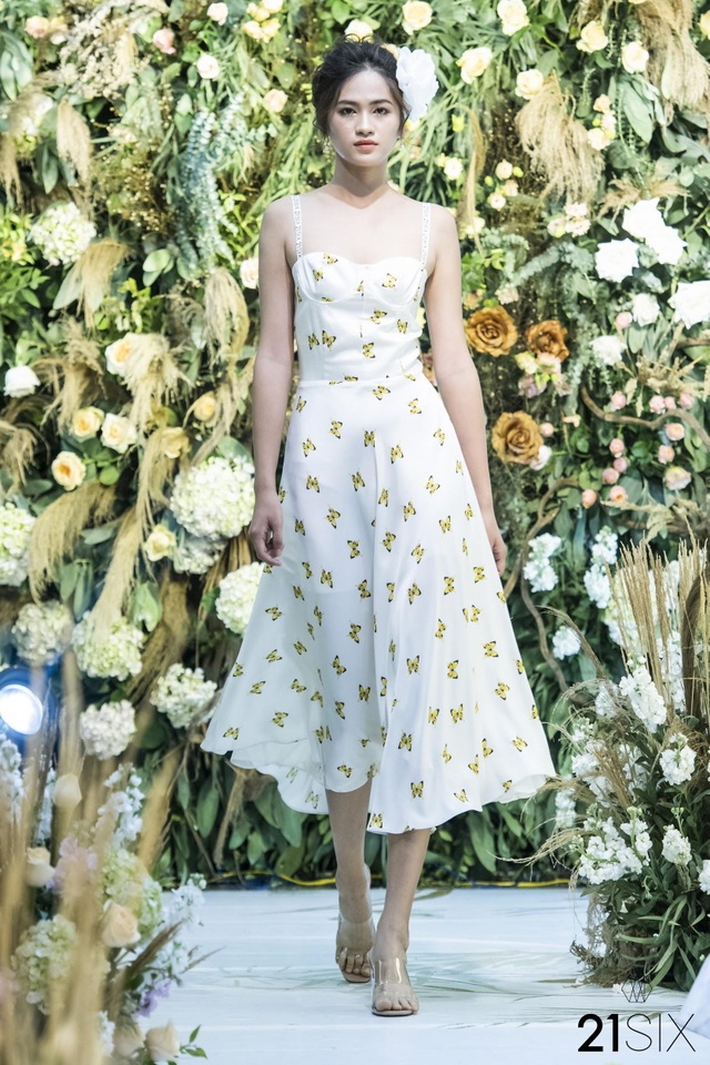 Chìm đắm trong BST thời trang lấy cảm hứng từ những cánh bướm của 21SIX Fashion - 5 Chìm đắm trong BST thời trang lấy cảm hứng từ những cánh bướm của 21SIX Fashion - 5