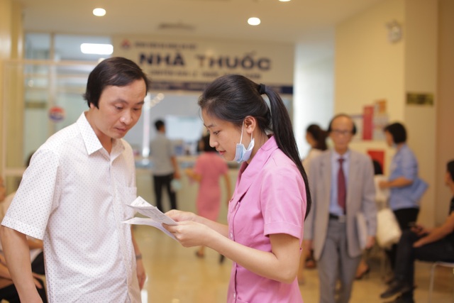 “Vừa nhanh vừa tốt” – Vũ khí của Bệnh viện tư - 4 “Vừa nhanh vừa tốt” – Vũ khí của Bệnh viện tư - 4