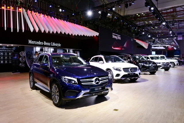 Mercedes-Benz Việt Nam giới thiệu hai xe mới tại Triển lãm Ô tô Việt Nam 2019 - 2