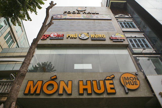 Hà Nội: Khung cảnh hoang tàn ở chuỗi cửa hàng Món Huế - 11 Hà Nội: Khung cảnh hoang tàn ở chuỗi cửa hàng Món Huế - 11