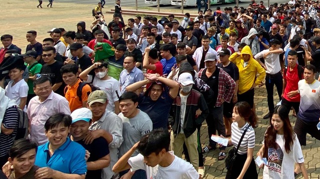 Hàng nghìn cổ động viên không được xem trận futsal Việt Nam đấu Thái Lan - Ảnh minh hoạ 9