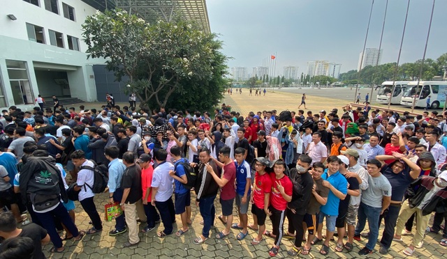 Hàng nghìn cổ động viên không được xem trận futsal Việt Nam đấu Thái Lan - Ảnh minh hoạ 7