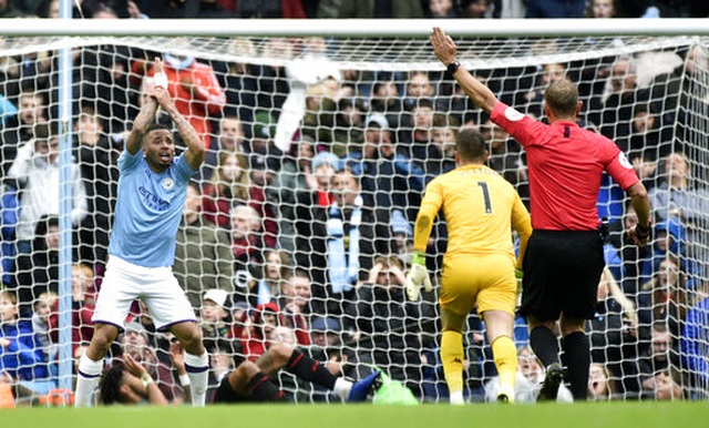 Man City  3-0 Aston Villa: Bùng nổ trong hiệp hai - 10