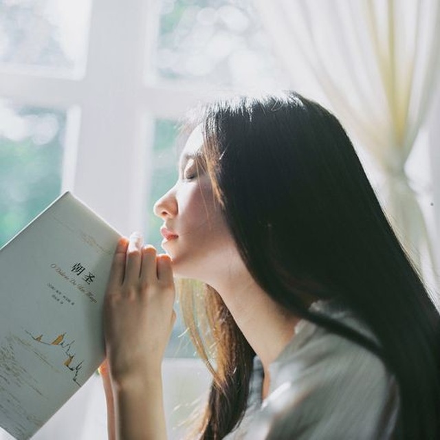 Khó hiểu bạn trai mỗi khi tặng quà đều quy ra... “tiền” - 1 Khó hiểu bạn trai mỗi khi tặng quà đều quy ra... “tiền” - 1