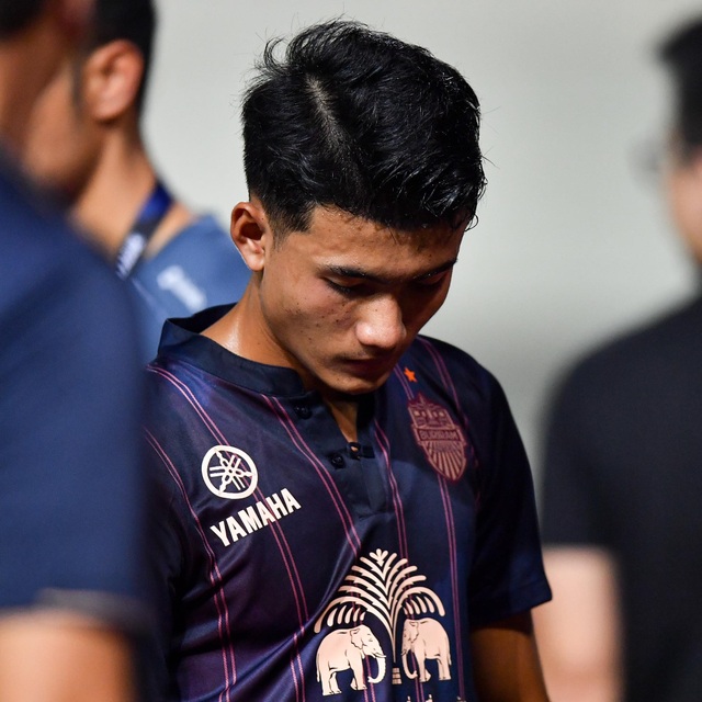Supachai, Supachok bật khóc sau khi Buriram mất chức vô địch Thai League - 9 Supachai, Supachok bật khóc sau khi Buriram mất chức vô địch Thai League - 9