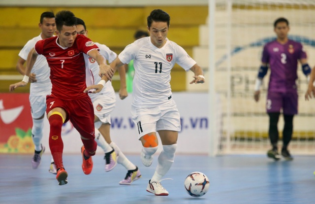 Thắng Myanmar 7-3, đội tuyển futsal Việt Nam giành vé dự giải châu Á - 3 Thắng Myanmar 7-3, đội tuyển futsal Việt Nam giành vé dự giải châu Á - 3