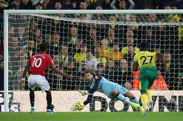 Norwich 1-3 Man Utd: Rashford, Martial cùng đá hỏng 11m - 2 Norwich 1-3 Man Utd: Rashford, Martial cùng đá hỏng 11m - 2