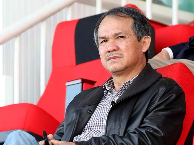 Bầu Đức giữ nguyên quan điểm “1 không chống nổi 5” tại V-League Bầu Đức giữ nguyên quan điểm “1 không chống nổi 5” tại V-League