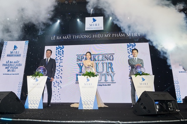 Kỳ vọng vào đột phá lớn cho mỹ phẩm việt từ sự kiện ra mắt thương hiệu Miri - 2 Kỳ vọng vào đột phá lớn cho mỹ phẩm việt từ sự kiện ra mắt thương hiệu Miri - 2