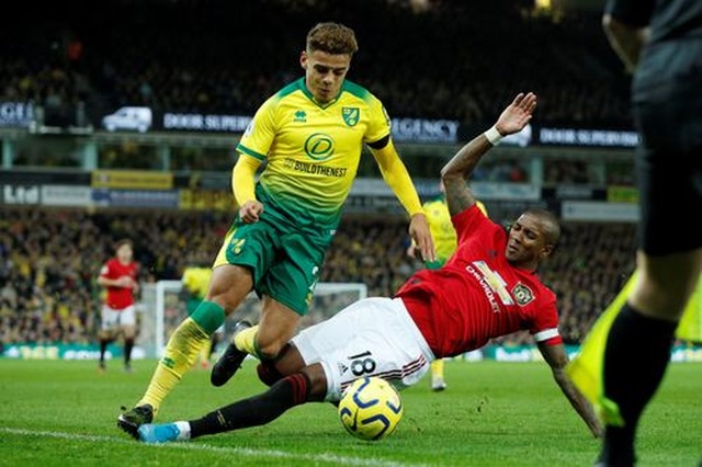 Những khoảnh khắc thắng tưng bừng của Man Utd trên sân Norwich - 15