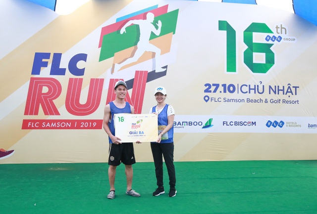 Lan toả tinh thần thể thao không giới hạn từ giải chạy FLC Run 2019 tại phố biển Sầm Sơn - 11 Lan toả tinh thần thể thao không giới hạn từ giải chạy FLC Run 2019 tại phố biển Sầm Sơn - 11