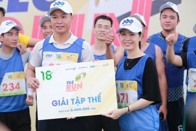 Lan toả tinh thần thể thao không giới hạn từ giải chạy FLC Run 2019 tại phố biển Sầm Sơn - 14 Lan toả tinh thần thể thao không giới hạn từ giải chạy FLC Run 2019 tại phố biển Sầm Sơn - 14