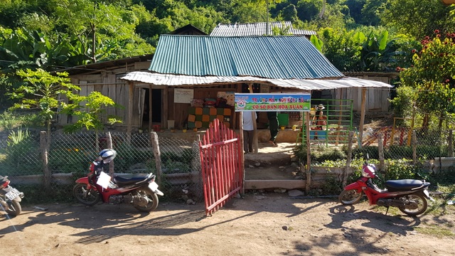 Xót xa cảnh cô trò điểm trường Mầm non sát biên giới Việt - Lào - 6 Xót xa cảnh cô trò điểm trường Mầm non sát biên giới Việt - Lào - 6
