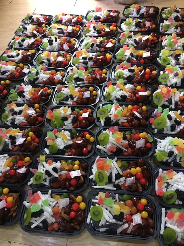 Mứt Tết trái cây bảy sắc cầu vồng, giật mình hàng cao cấp 35 ngàn đồng/kg - 1 Mứt Tết trái cây bảy sắc cầu vồng, giật mình hàng cao cấp 35 ngàn đồng/kg - 1