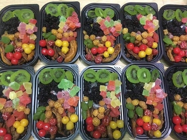 Mứt Tết trái cây bảy sắc cầu vồng, giật mình hàng cao cấp 35 ngàn đồng/kg - 3 Mứt Tết trái cây bảy sắc cầu vồng, giật mình hàng cao cấp 35 ngàn đồng/kg - 3