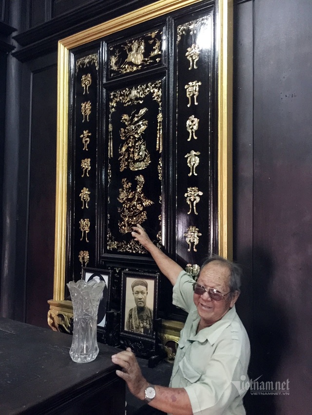 Ngôi nhà toàn gỗ quý của ông chủ giàu có ở Bình Dương - 4 Ngôi nhà toàn gỗ quý của ông chủ giàu có ở Bình Dương - 4