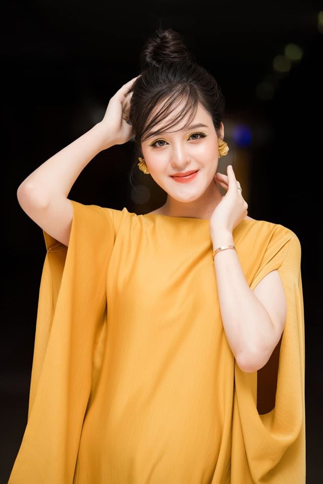 Huyền My “chơi trội” nhất dàn á hậu Việt Nam - 8 Huyền My “chơi trội” nhất dàn á hậu Việt Nam - 8