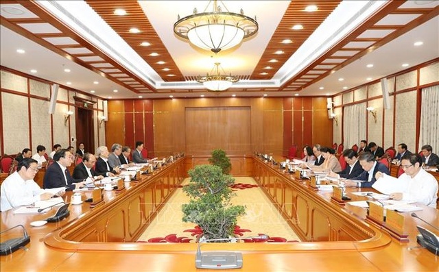 Tổng Bí thư chủ trì họp Bộ Chính trị sửa quy định về Ban Chỉ đạo phòng chống tham nhũng - 1
